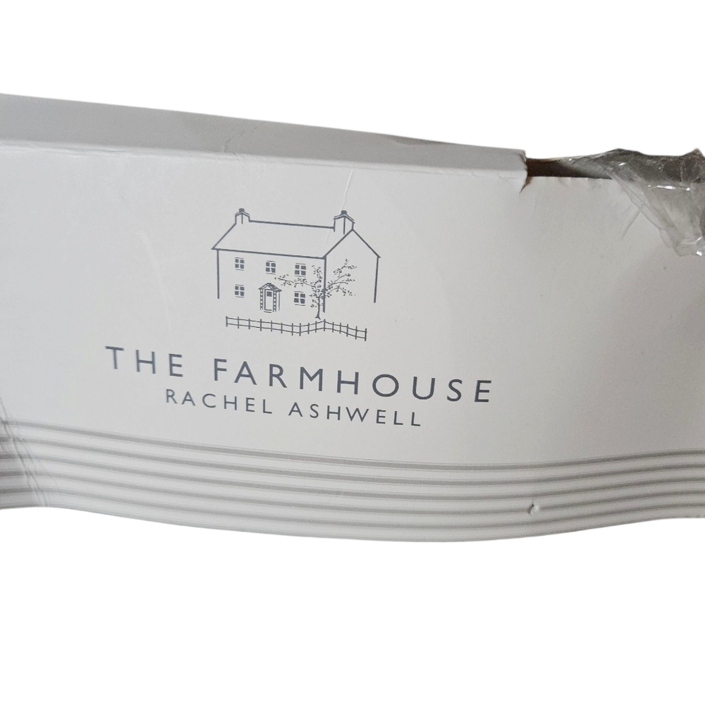 NWT The Farmhouse Rachel Ashwell Oversize Table Runner.